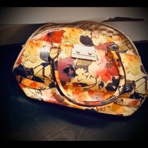 Arty floral contemporary nice tote beautiful colors